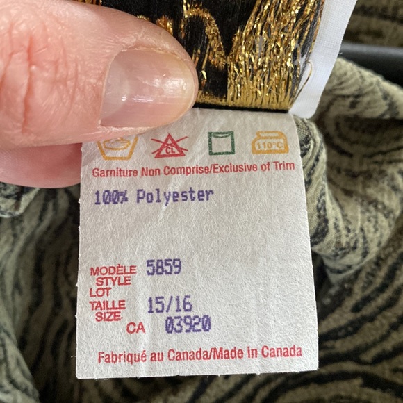 Ell Jay Dress made in Canada - Picture 5 of 6